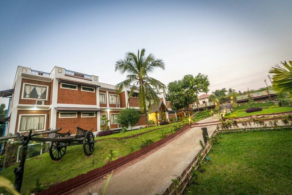 Hotel Queen Jamadevi Mawlamyine Luaran gambar